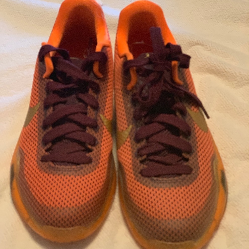 Boys Nike basketball sneakers